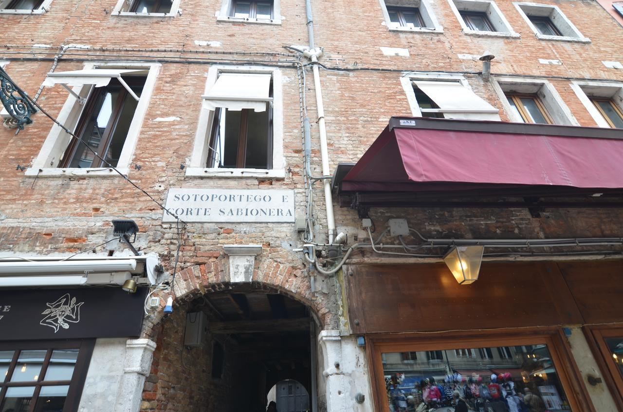 Готель Piccolo Tiepolo Венеція Екстер'єр фото